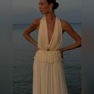 Open back top & skirt set.